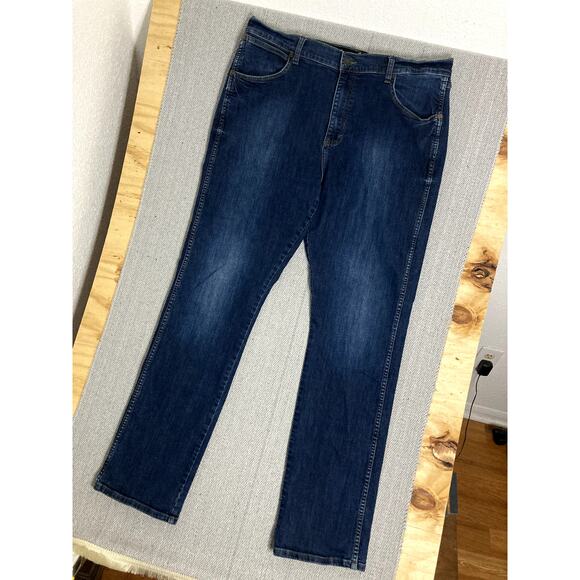Wrangler Retro Slim Straight Jeans Mens 38X34 Blue Dark Wash Cowboy Western - Picture 3 of 13